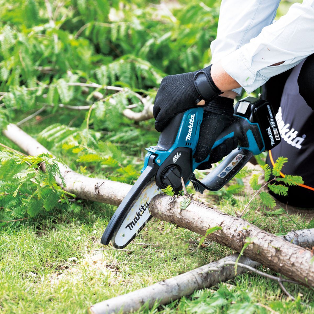 Makita DUC150Z 18V LXT Brushless 150mm Pruning Saw Body Only